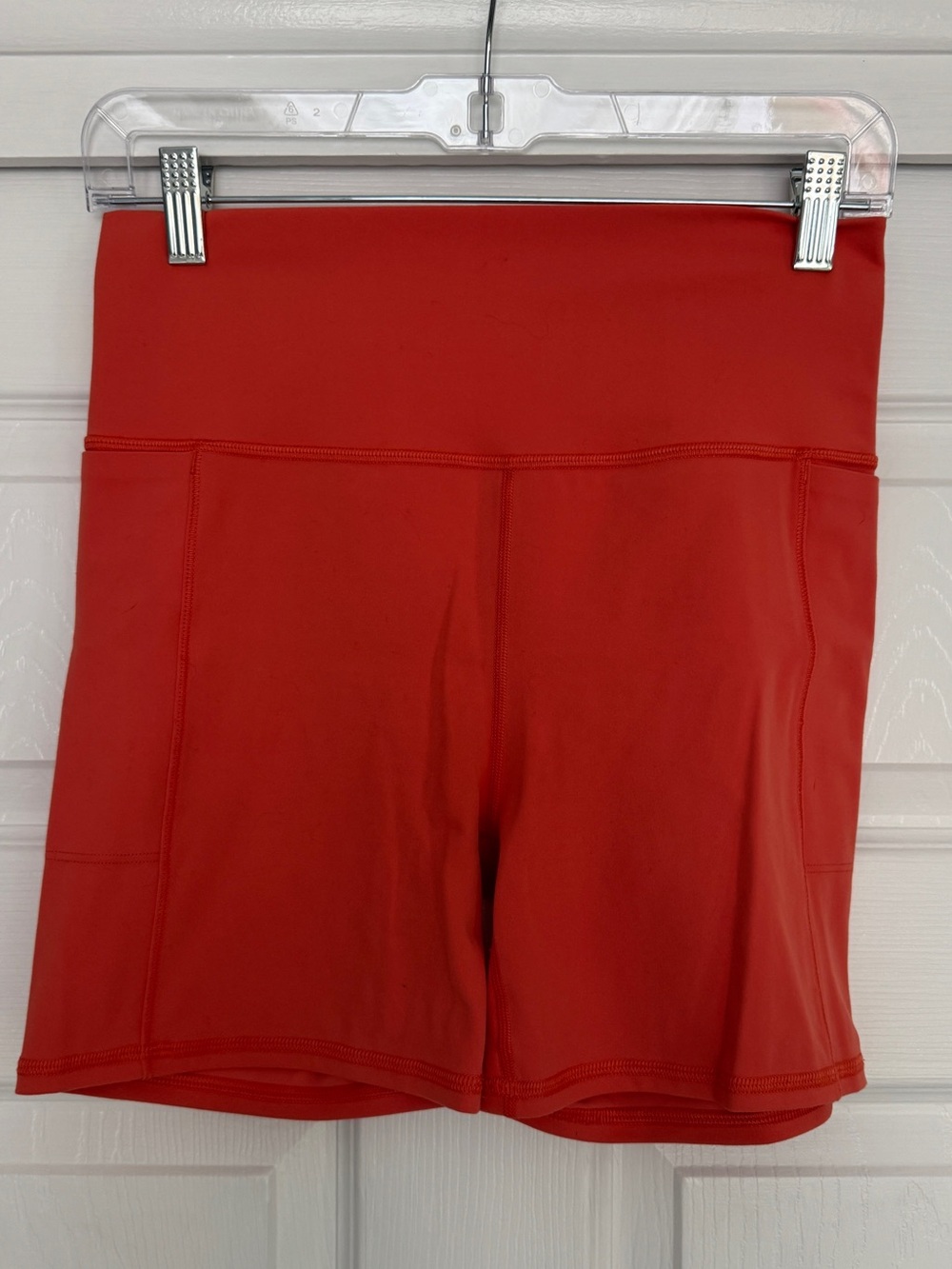 VUORI | women's 5" studio pocket short ORANGE MEDIUM